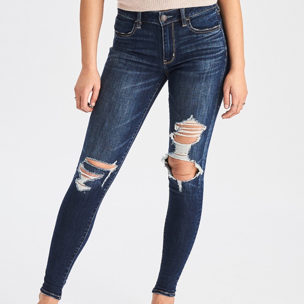 American Eagle | Distressed Hi-Rise Jeggings